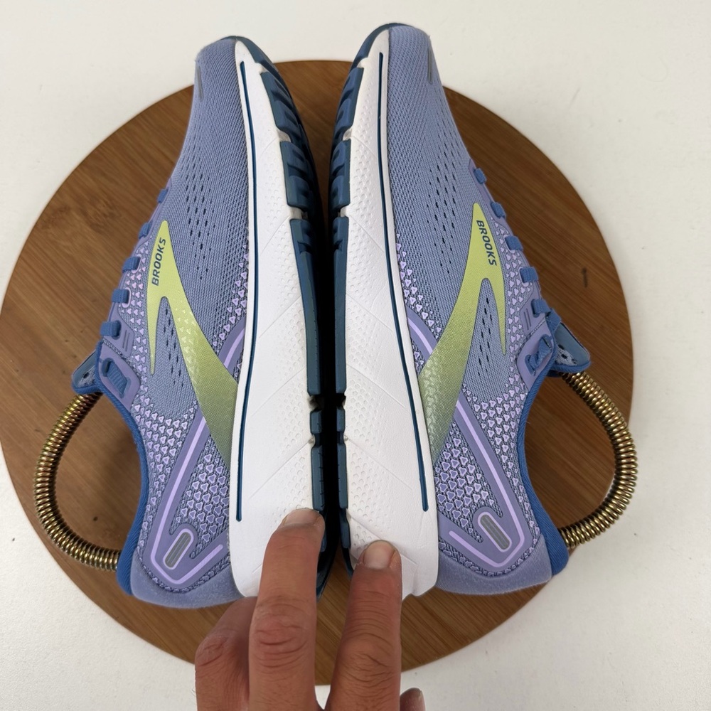 Brooks Ghost 14 Women's Purple Athletic Shoes - Picture 7 of 10